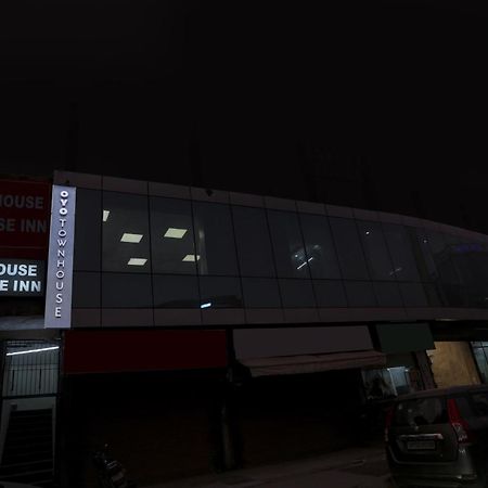 Hotel O Heritage Inn Noida Exterior photo