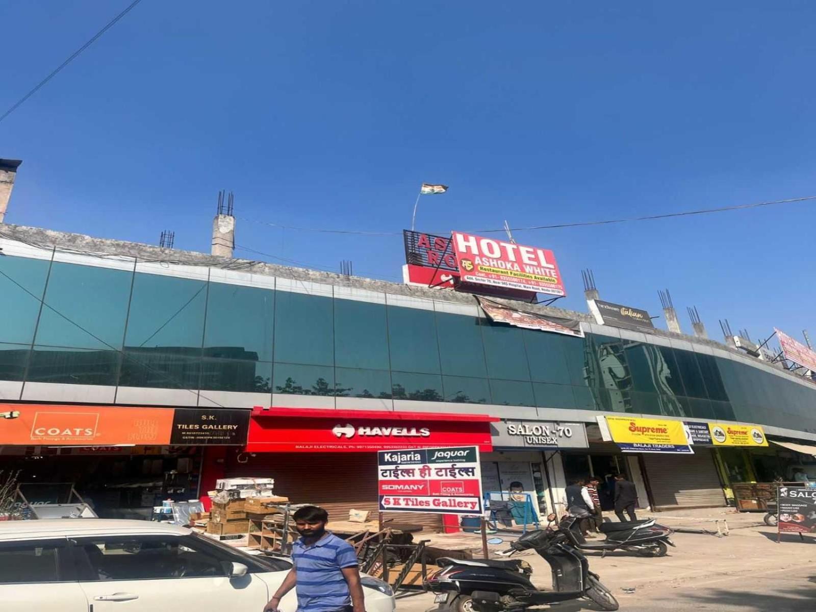 Hotel O Heritage Inn Noida Exterior photo